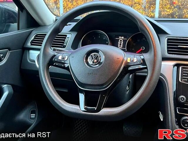 Черный Фольксваген Пассат, объемом двигателя 1.8 л и пробегом 227 тыс. км за 11500 $, фото 7 на Automoto.ua