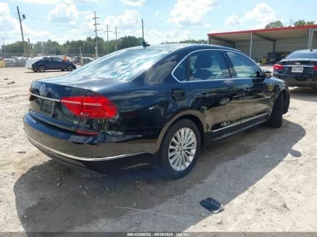 Черный Фольксваген Пассат, объемом двигателя 1.8 л и пробегом 87 тыс. км за 1400 $, фото 3 на Automoto.ua