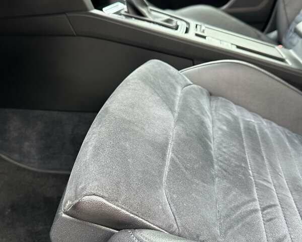 Чорний Фольксваген Пассат, об'ємом двигуна 1.97 л та пробігом 221 тис. км за 18400 $, фото 84 на Automoto.ua