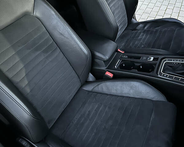 Черный Фольксваген Пассат, объемом двигателя 1.97 л и пробегом 240 тыс. км за 18800 $, фото 14 на Automoto.ua