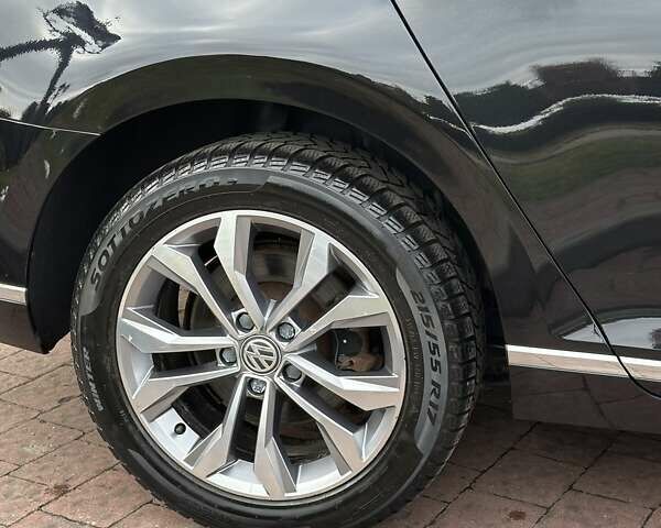 Чорний Фольксваген Пассат, об'ємом двигуна 1.97 л та пробігом 221 тис. км за 18400 $, фото 21 на Automoto.ua