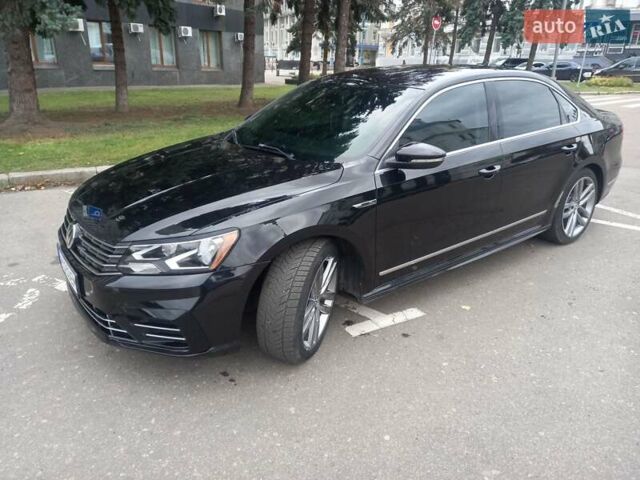 Черный Фольксваген Пассат, объемом двигателя 1.8 л и пробегом 150 тыс. км за 13500 $, фото 9 на Automoto.ua
