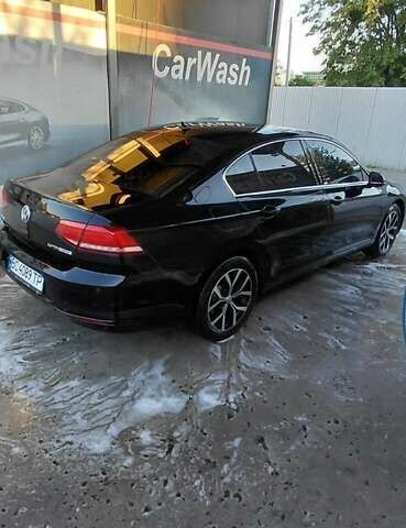 Чорний Фольксваген Пассат, об'ємом двигуна 2 л та пробігом 265 тис. км за 17000 $, фото 4 на Automoto.ua