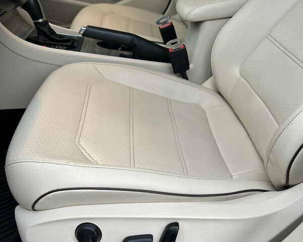 Чорний Фольксваген Пассат, об'ємом двигуна 1.8 л та пробігом 106 тис. км за 13000 $, фото 31 на Automoto.ua