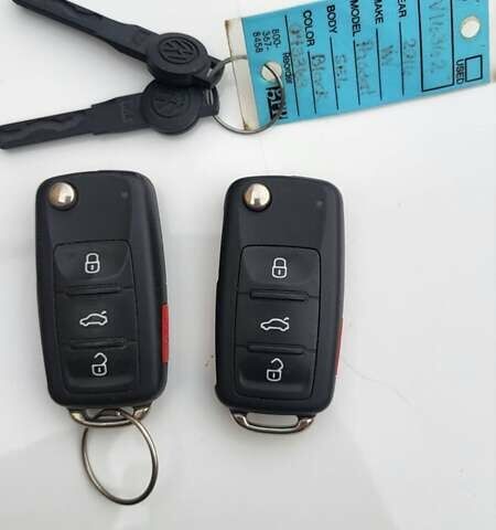 Черный Фольксваген Пассат, объемом двигателя 1.8 л и пробегом 73 тыс. км за 18000 $, фото 2 на Automoto.ua