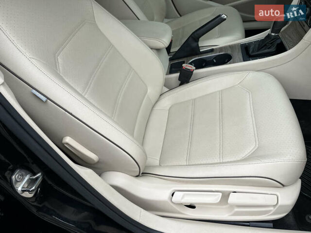 Чорний Фольксваген Пассат, об'ємом двигуна 1.8 л та пробігом 105 тис. км за 12500 $, фото 11 на Automoto.ua