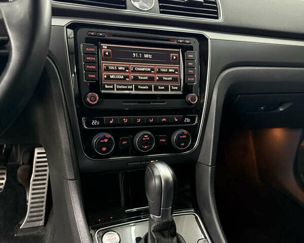 Черный Фольксваген Пассат, объемом двигателя 1.8 л и пробегом 149 тыс. км за 14500 $, фото 27 на Automoto.ua