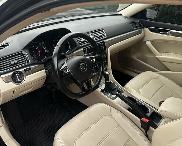 Фольксваген Пассат 2016 в Виннице на Automoto.ua Черный Фольксваген Пассат, объемом двигателя 1.8 л и пробегом 168 тыс. км за 12000 $, фото 8 на Automoto.ua