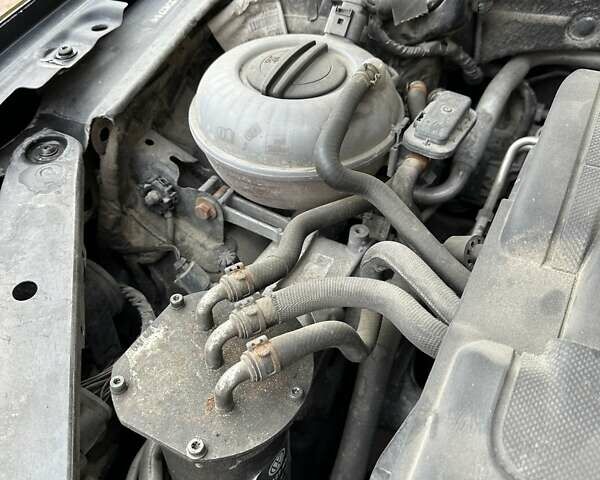 Чорний Фольксваген Пассат, об'ємом двигуна 1.97 л та пробігом 221 тис. км за 18400 $, фото 133 на Automoto.ua