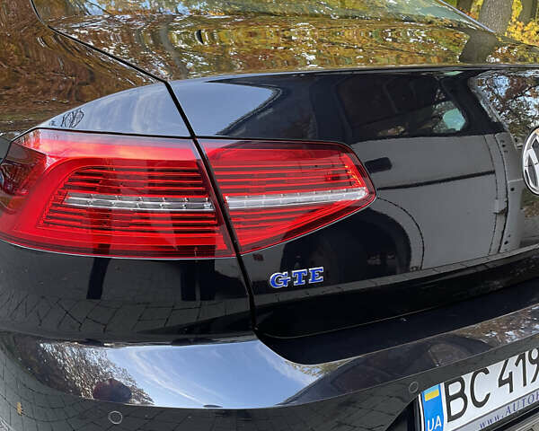 Черный Фольксваген Пассат, объемом двигателя 1.4 л и пробегом 203 тыс. км за 19000 $, фото 10 на Automoto.ua