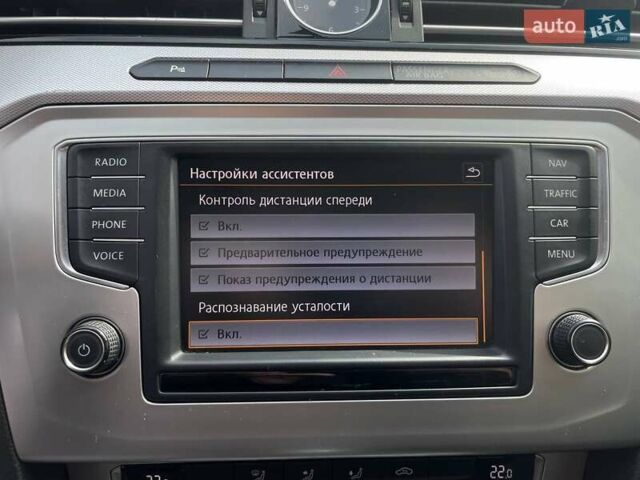 Черный Фольксваген Пассат, объемом двигателя 1.6 л и пробегом 222 тыс. км за 15699 $, фото 29 на Automoto.ua