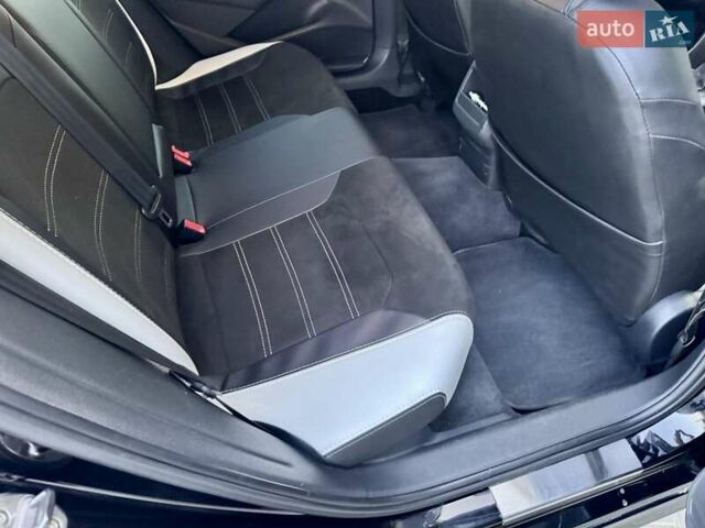 Черный Фольксваген Пассат, объемом двигателя 1.8 л и пробегом 216 тыс. км за 11999 $, фото 66 на Automoto.ua