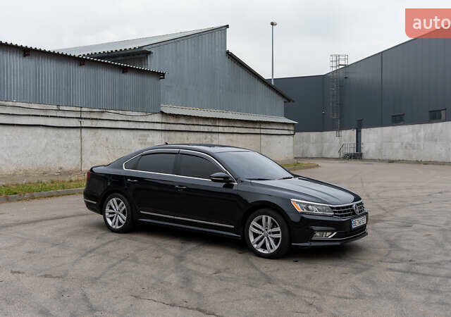 Чорний Фольксваген Пассат, об'ємом двигуна 1.8 л та пробігом 191 тис. км за 13800 $, фото 6 на Automoto.ua