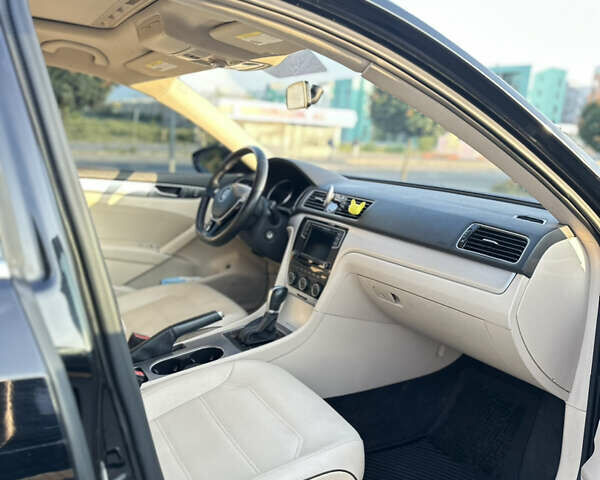 Черный Фольксваген Пассат, объемом двигателя 1.8 л и пробегом 128 тыс. км за 12800 $, фото 5 на Automoto.ua