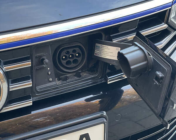 Черный Фольксваген Пассат, объемом двигателя 1.4 л и пробегом 203 тыс. км за 19000 $, фото 35 на Automoto.ua