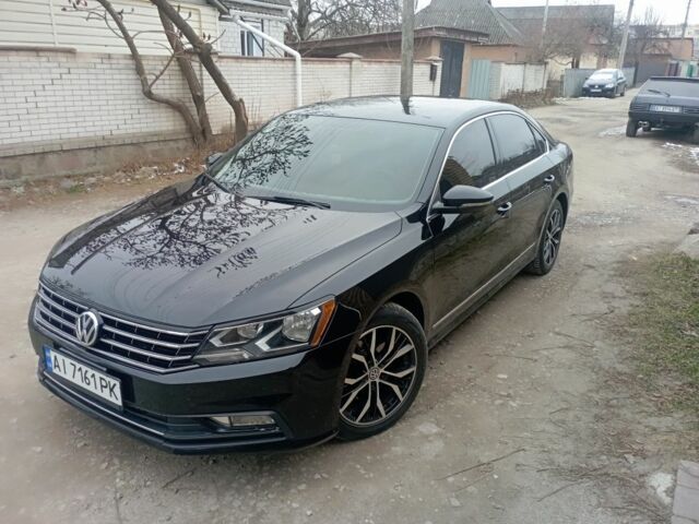 Чорний Фольксваген Пассат, об'ємом двигуна 1.8 л та пробігом 156 тис. км за 12500 $, фото 7 на Automoto.ua