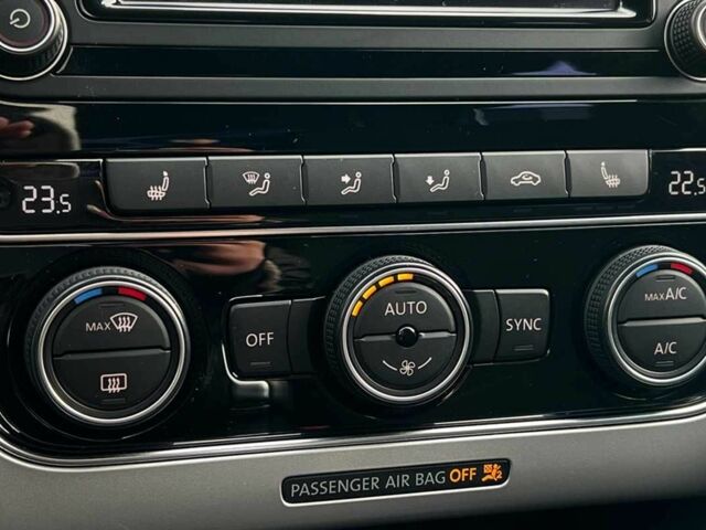 Черный Фольксваген Пассат, объемом двигателя 1.8 л и пробегом 144 тыс. км за 291 $, фото 15 на Automoto.ua