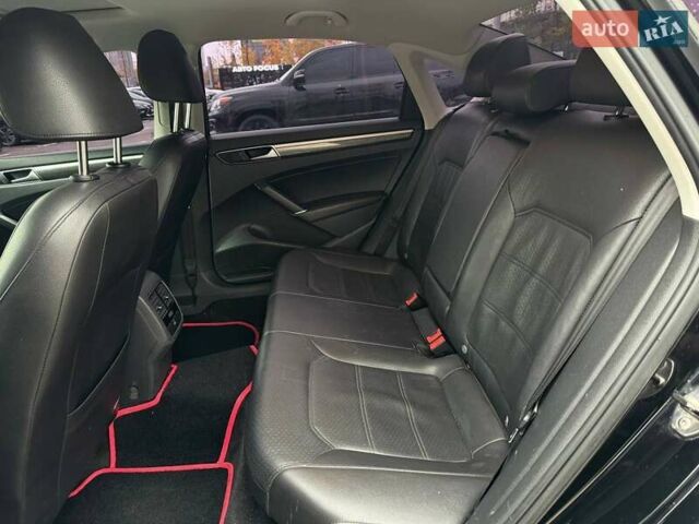 Фольксваген Пассат 2016 в Киеве на Automoto.ua Черный Фольксваген Пассат, объемом двигателя 1.8 л и пробегом 274 тыс. км за 13490 $, фото 9 на Automoto.ua