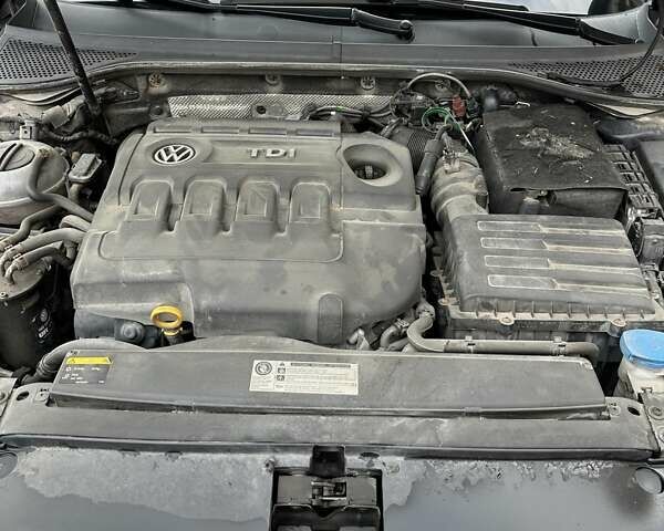 Чорний Фольксваген Пассат, об'ємом двигуна 1.97 л та пробігом 221 тис. км за 18400 $, фото 132 на Automoto.ua