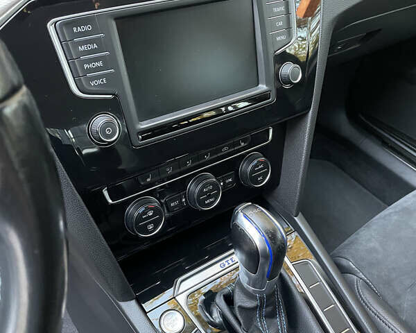 Черный Фольксваген Пассат, объемом двигателя 1.4 л и пробегом 203 тыс. км за 19000 $, фото 21 на Automoto.ua