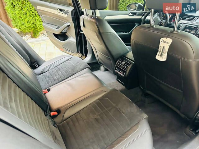 Черный Фольксваген Пассат, объемом двигателя 2 л и пробегом 251 тыс. км за 16100 $, фото 61 на Automoto.ua