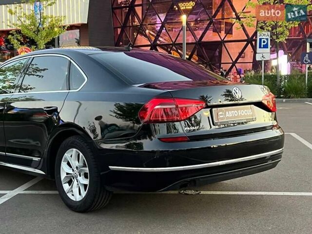 Черный Фольксваген Пассат, объемом двигателя 1.8 л и пробегом 225 тыс. км за 11990 $, фото 8 на Automoto.ua