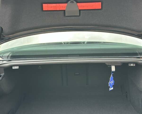 Черный Фольксваген Пассат, объемом двигателя 1.97 л и пробегом 221 тыс. км за 17950 $, фото 135 на Automoto.ua