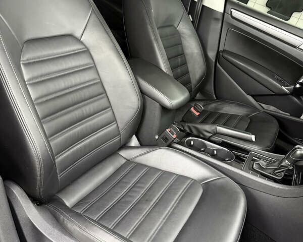 Черный Фольксваген Пассат, объемом двигателя 1.8 л и пробегом 149 тыс. км за 14500 $, фото 14 на Automoto.ua