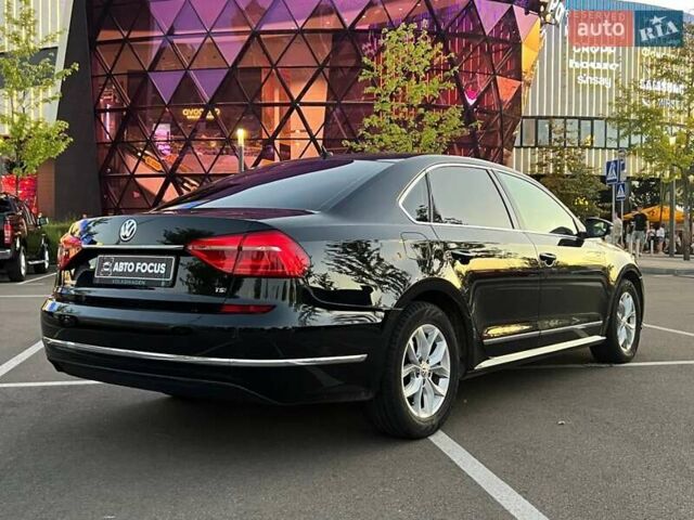 Черный Фольксваген Пассат, объемом двигателя 1.8 л и пробегом 225 тыс. км за 11990 $, фото 5 на Automoto.ua