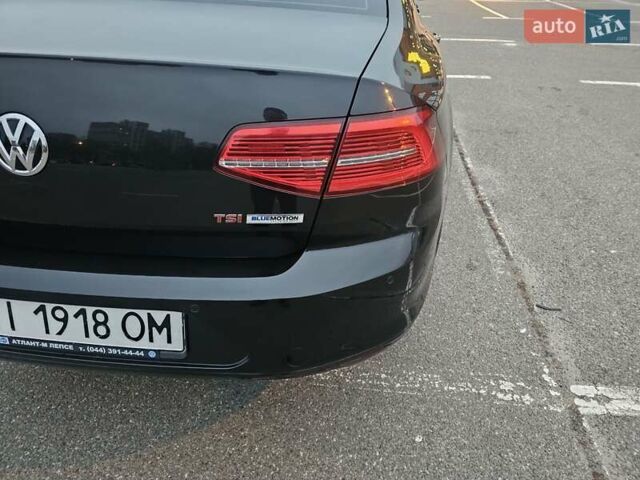 Черный Фольксваген Пассат, объемом двигателя 1.8 л и пробегом 175 тыс. км за 15800 $, фото 44 на Automoto.ua