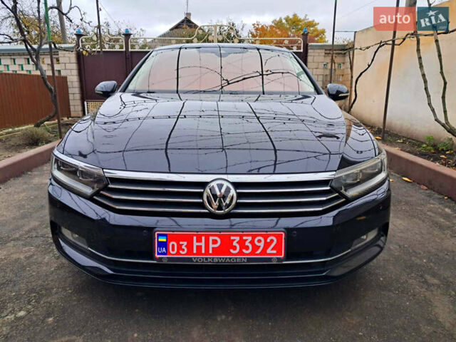 Черный Фольксваген Пассат, объемом двигателя 2 л и пробегом 215 тыс. км за 16800 $, фото 6 на Automoto.ua