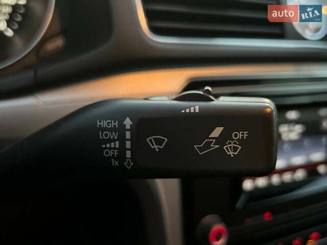 Черный Фольксваген Пассат, объемом двигателя 1.8 л и пробегом 225 тыс. км за 11990 $, фото 21 на Automoto.ua