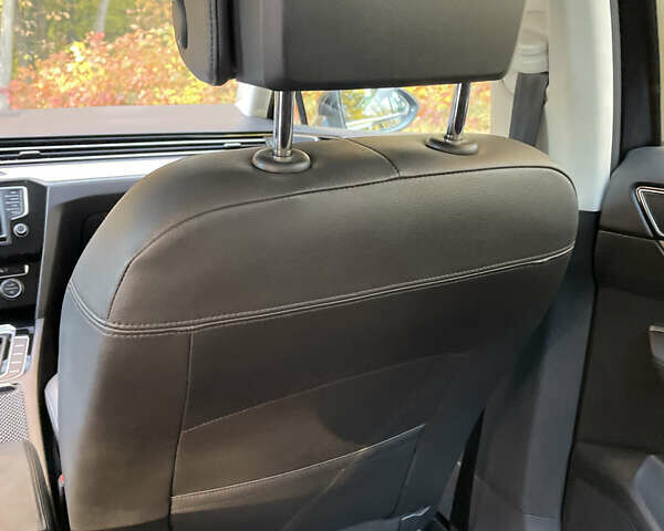 Черный Фольксваген Пассат, объемом двигателя 1.4 л и пробегом 203 тыс. км за 19000 $, фото 28 на Automoto.ua