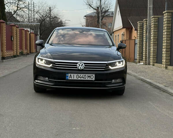 Черный Фольксваген Пассат, объемом двигателя 1.97 л и пробегом 245 тыс. км за 21500 $, фото 1 на Automoto.ua