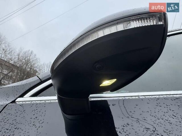 Черный Фольксваген Пассат, объемом двигателя 1.97 л и пробегом 219 тыс. км за 20000 $, фото 10 на Automoto.ua