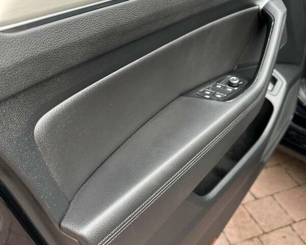 Чорний Фольксваген Пассат, об'ємом двигуна 1.97 л та пробігом 221 тис. км за 18400 $, фото 90 на Automoto.ua