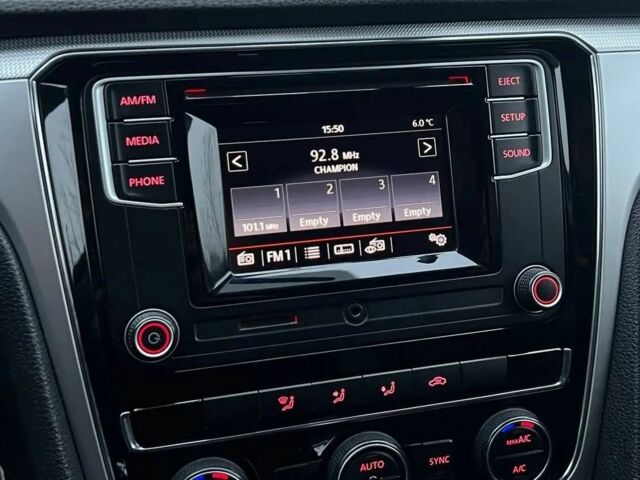 Чорний Фольксваген Пассат, об'ємом двигуна 1.8 л та пробігом 227 тис. км за 11500 $, фото 5 на Automoto.ua