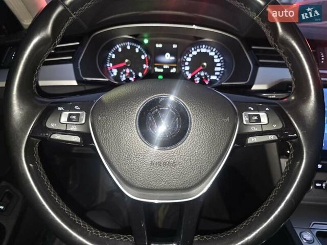 Черный Фольксваген Пассат, объемом двигателя 1.8 л и пробегом 175 тыс. км за 15800 $, фото 33 на Automoto.ua