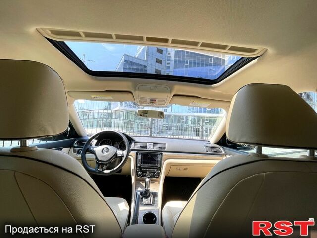 Черный Фольксваген Пассат, объемом двигателя 1.8 л и пробегом 180 тыс. км за 13500 $, фото 5 на Automoto.ua