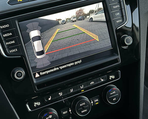 Черный Фольксваген Пассат, объемом двигателя 1.97 л и пробегом 240 тыс. км за 18800 $, фото 16 на Automoto.ua