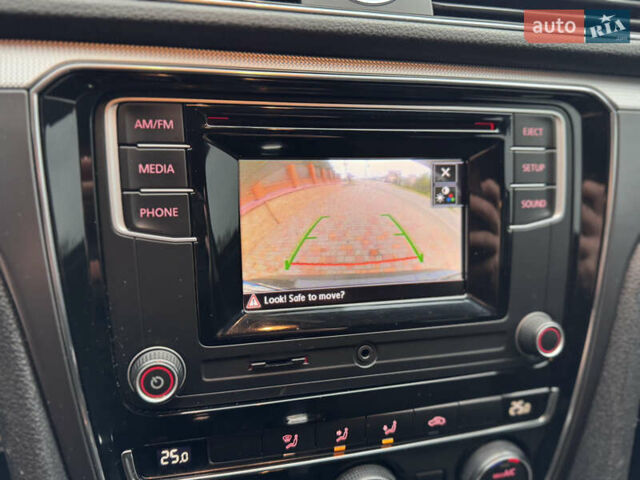 Чорний Фольксваген Пассат, об'ємом двигуна 1.8 л та пробігом 146 тис. км за 10900 $, фото 57 на Automoto.ua