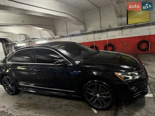 Чорний Фольксваген Пассат, об'ємом двигуна 1.8 л та пробігом 186 тис. км за 14500 $, фото 2 на Automoto.ua