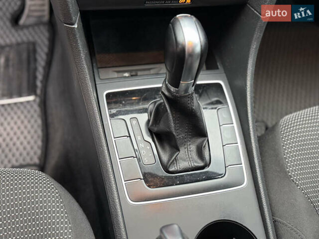 Чорний Фольксваген Пассат, об'ємом двигуна 1.8 л та пробігом 146 тис. км за 10900 $, фото 44 на Automoto.ua