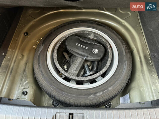 Фольксваген Пассат 2016 в Львове на Automoto.ua Черный Фольксваген Пассат, объемом двигателя 1.97 л и пробегом 290 тыс. км за 16100 $, фото 10 на Automoto.ua