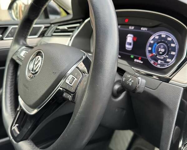 Чорний Фольксваген Пассат, об'ємом двигуна 1.97 л та пробігом 221 тис. км за 18400 $, фото 74 на Automoto.ua