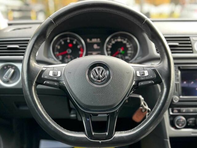 Черный Фольксваген Пассат, объемом двигателя 1.8 л и пробегом 144 тыс. км за 291 $, фото 9 на Automoto.ua