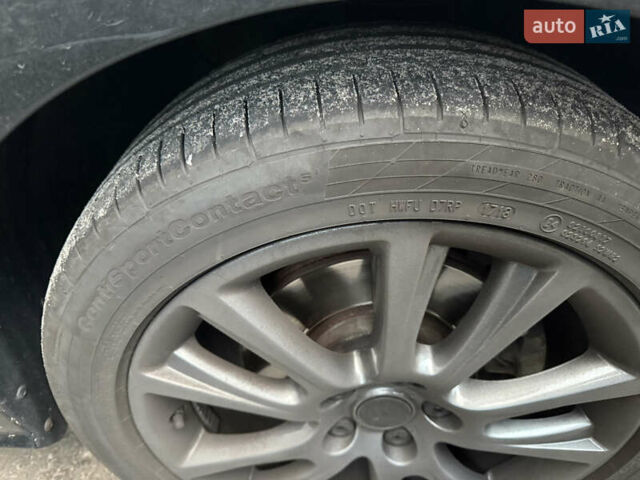 Черный Фольксваген Пассат, объемом двигателя 1.8 л и пробегом 103 тыс. км за 11000 $, фото 10 на Automoto.ua