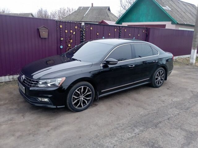 Чорний Фольксваген Пассат, об'ємом двигуна 1.8 л та пробігом 156 тис. км за 12500 $, фото 6 на Automoto.ua