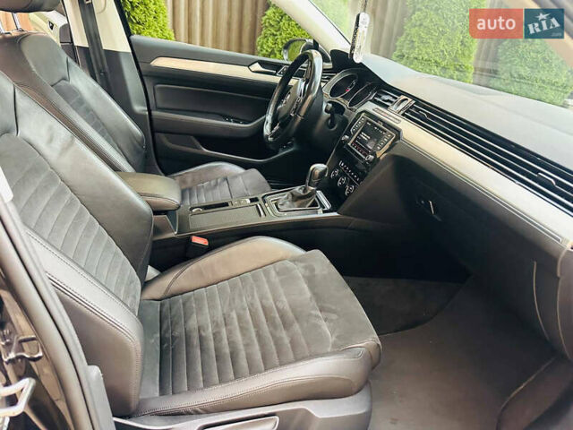 Черный Фольксваген Пассат, объемом двигателя 2 л и пробегом 251 тыс. км за 16100 $, фото 44 на Automoto.ua