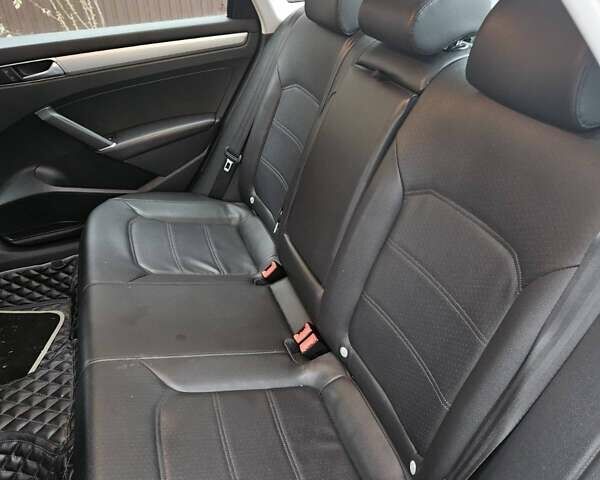 Чорний Фольксваген Пассат, об'ємом двигуна 1.8 л та пробігом 119 тис. км за 13250 $, фото 3 на Automoto.ua